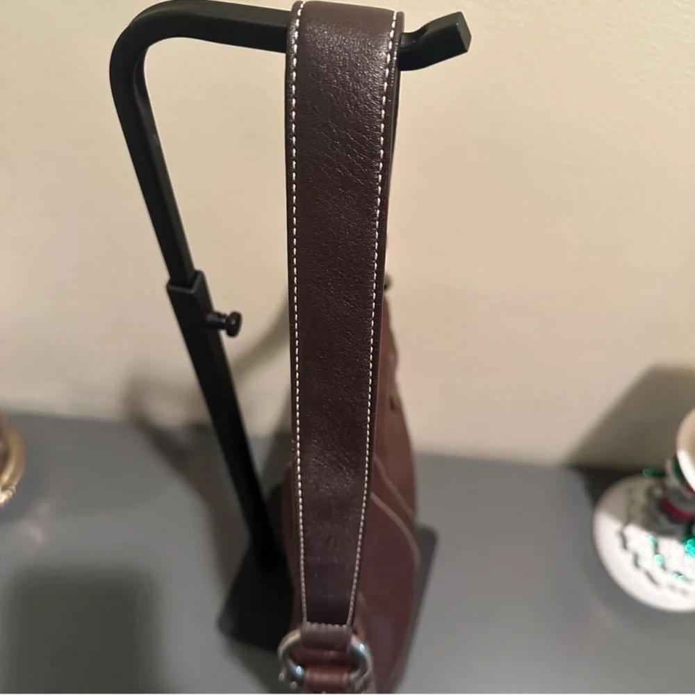 Coach SoHo Slim Duffle Dark Brown
Leather Y2K / Vintage (2006) Style 1453 - Picture 6 of 13